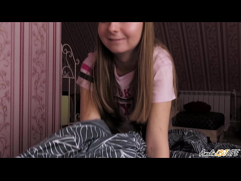 ❤️ Nitsentsitra lalina ny BFF-ny i Blondie ary niditra tao am-bavany ️❌ Voasary vetaveta vita an-trano amin'ny mg.porn-impact.ru ❌